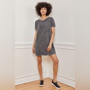 *Great Condition* LULUS - Casual Elements Washed Grey Mineral Shirt Dress